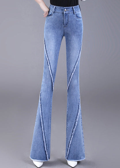 Elegante, marineblaue Patchwork-Jeans mit Quastentaschen und ausgestelltem Schnitt für den Frühling