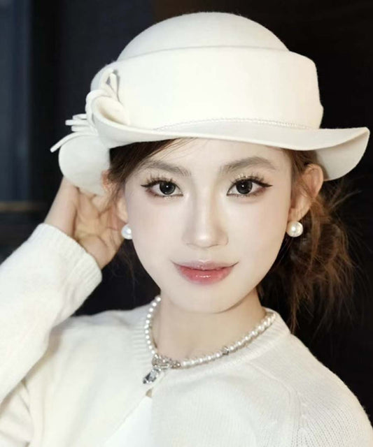 Elegant White Bow Nail Bead Woolen Bucket Hat