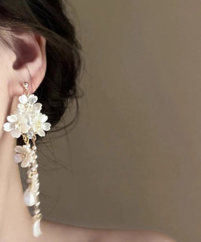 Elegant White Copper Overgild Pearl Floral Tassel Drop Earrings