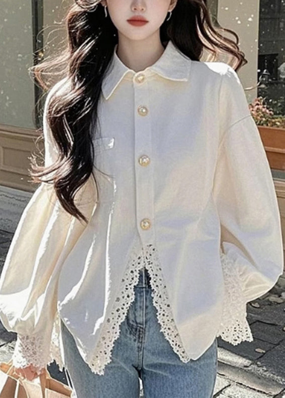 Camisa elegante de algodón blanca con cuello Peter Pan y botones de encaje para primavera