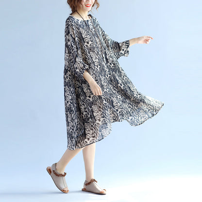 Elegantes florales Kniekleid aus Baumwollleinen, oversized Fledermausärmel, großer Saum, Leinen-Baumwollkleid, lässiger O-Ausschnitt, Cinched-Kleider