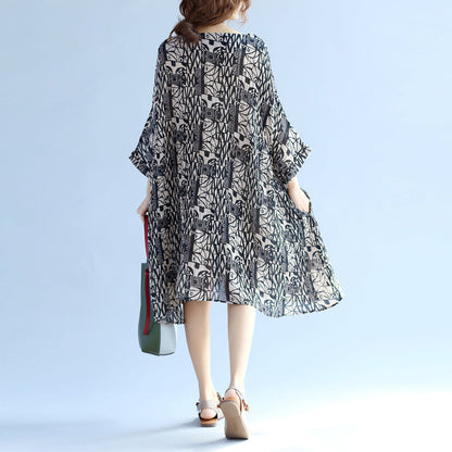 Elegantes florales Kniekleid aus Baumwollleinen, oversized Fledermausärmel, großer Saum, Leinen-Baumwollkleid, lässiger O-Ausschnitt, Cinched-Kleider