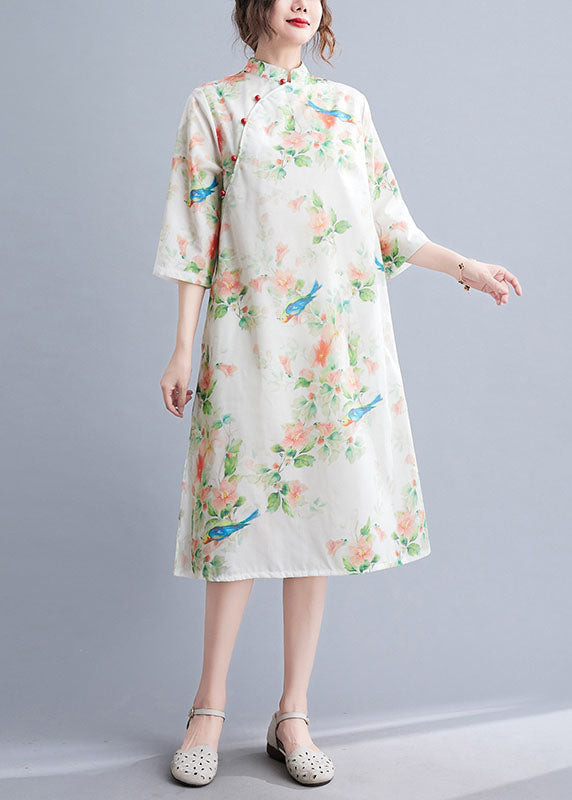 Elegantes Oberteil mit Rundhalsausschnitt und halblangen Ärmeln, Nähen, grünes Hemd mit Vogel-Print