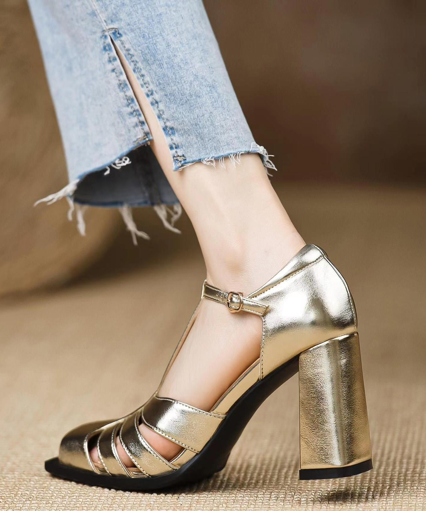 Europäischen Und Amerikanischen Stil Gold Sandalen Blockabsatz