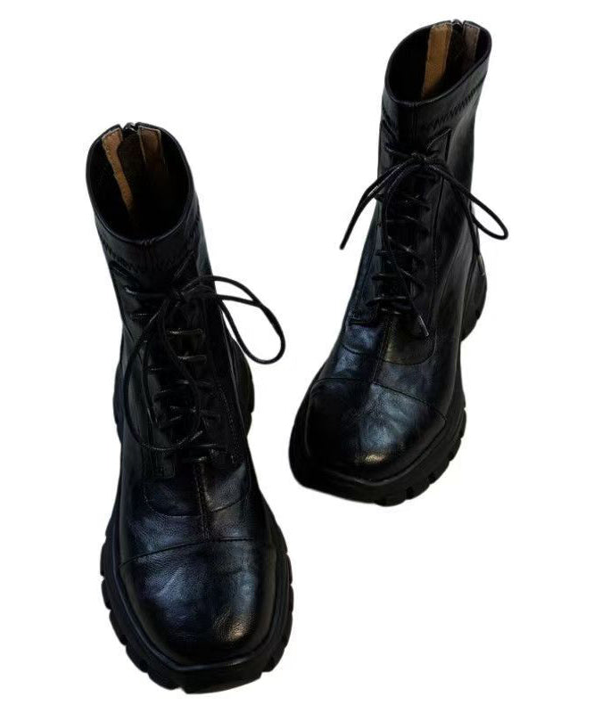 Botas de piel de oveja negra con cordones y empalmes de moda