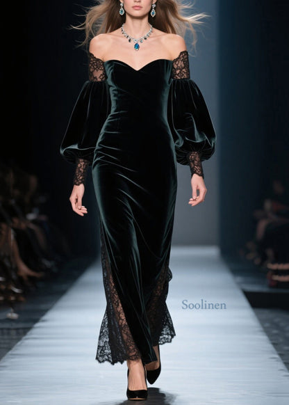 Vestidos de terciopelo con retazos de encaje y hombros descubiertos de color verde negruzco de moda para primavera