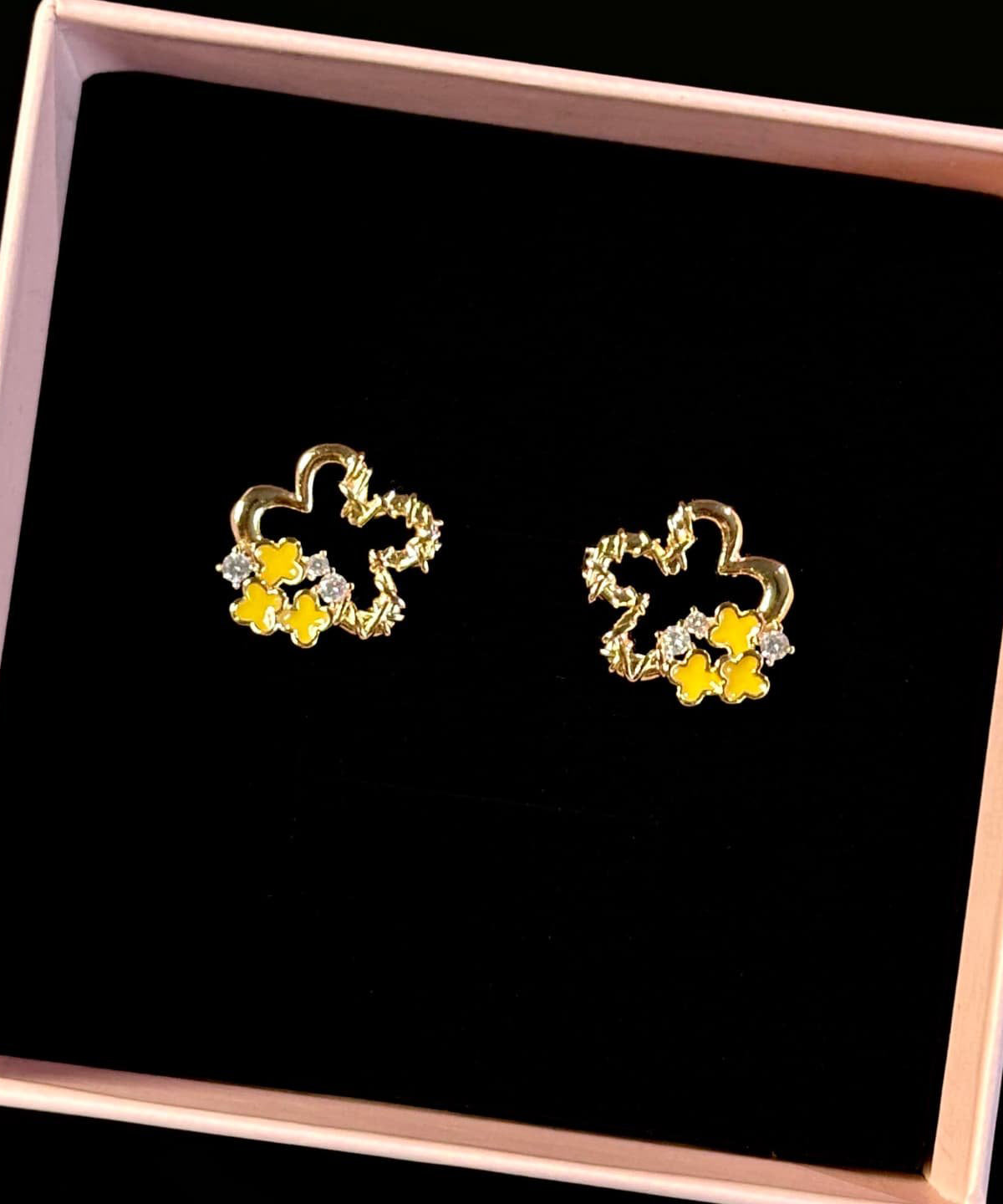 Fashion Gold Alloy Zircon Hollow Out Floral Stud Earrings