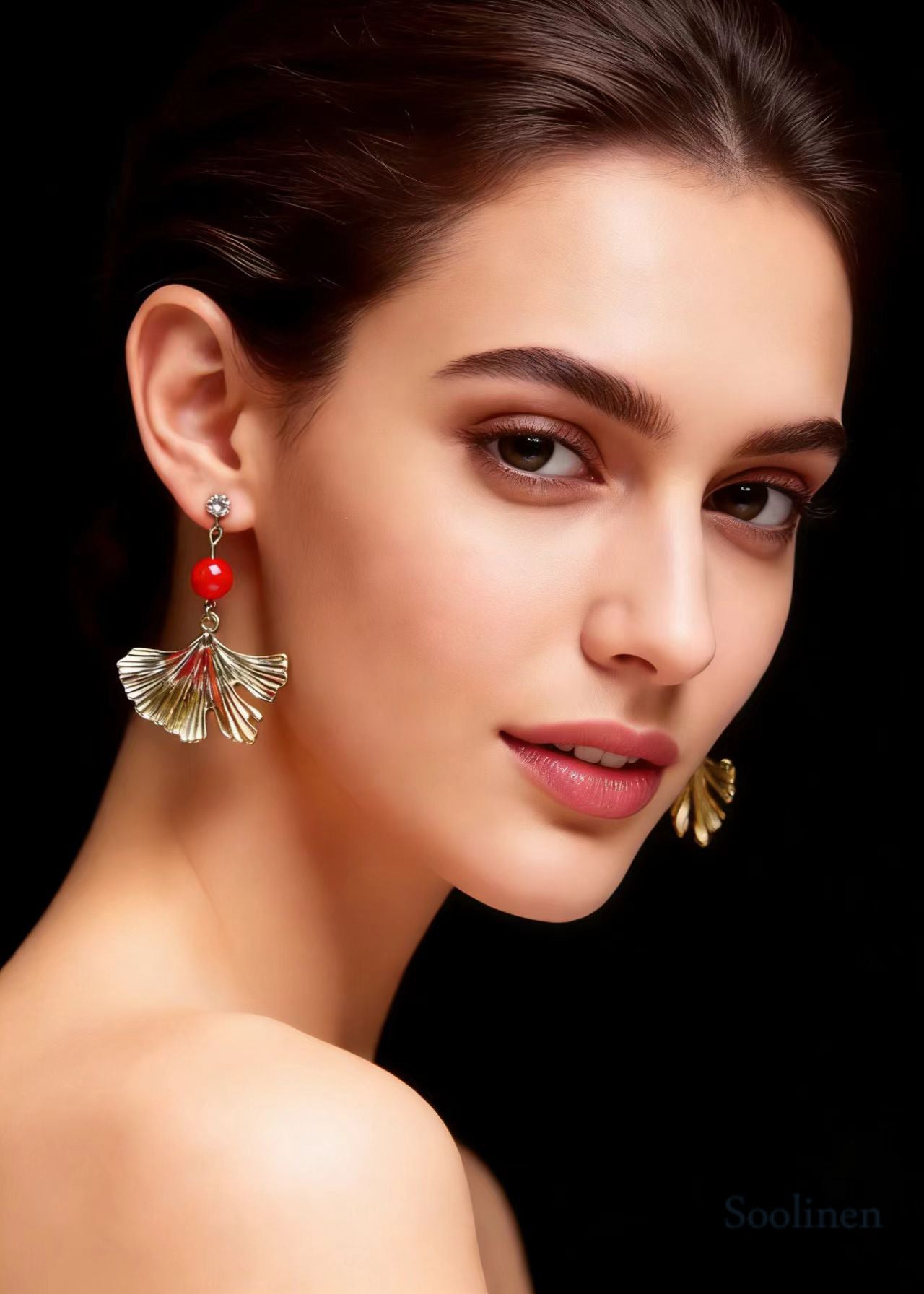 Fashion Golden Ginkgo Leaf Drop Earrings