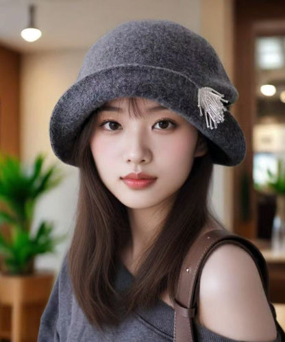 Sombrero de lana con adornos de cabeza de perla gris de moda