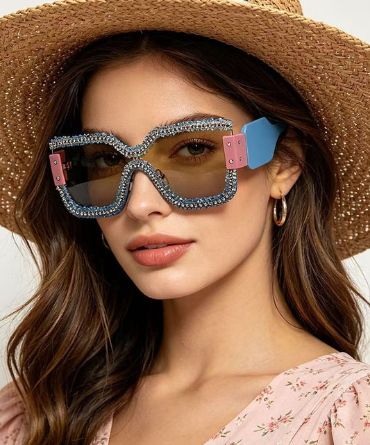 Fashion Luxurious Diamond Square Frameless One-Piece Sunglasses