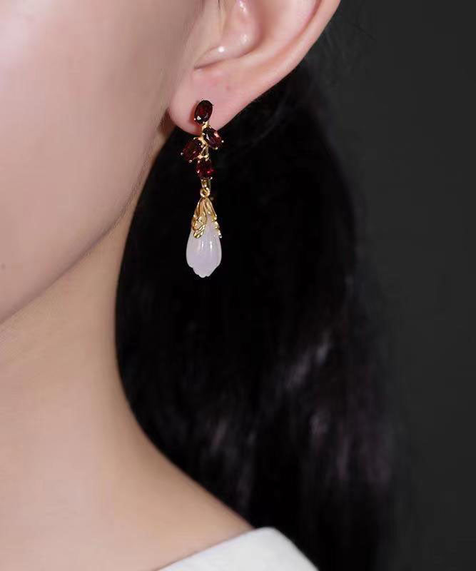 Modische Ohrringe aus Edelstahl mit eingelegtem Jade-Granat