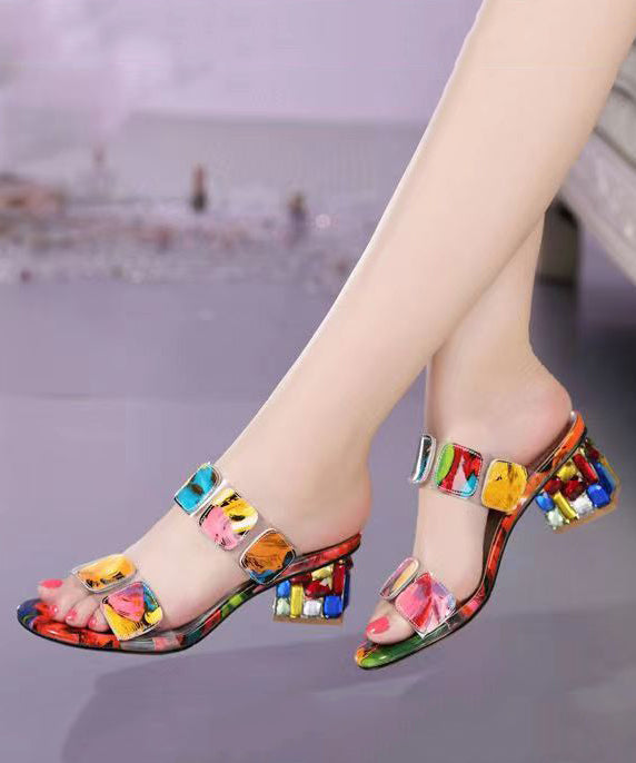 Moderne Sandalen mit mehrfarbigem Muster, Blockabsatz und Peep-Toe