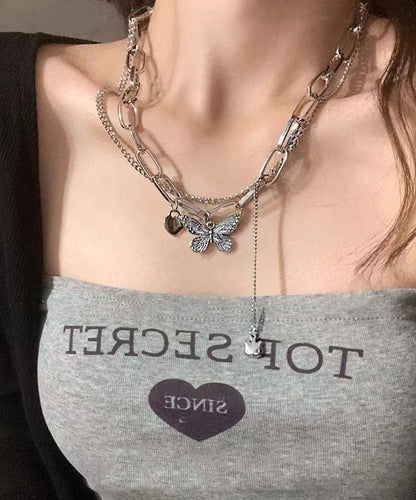 Collar con colgante de mariposa de amor de aleación de seda de moda