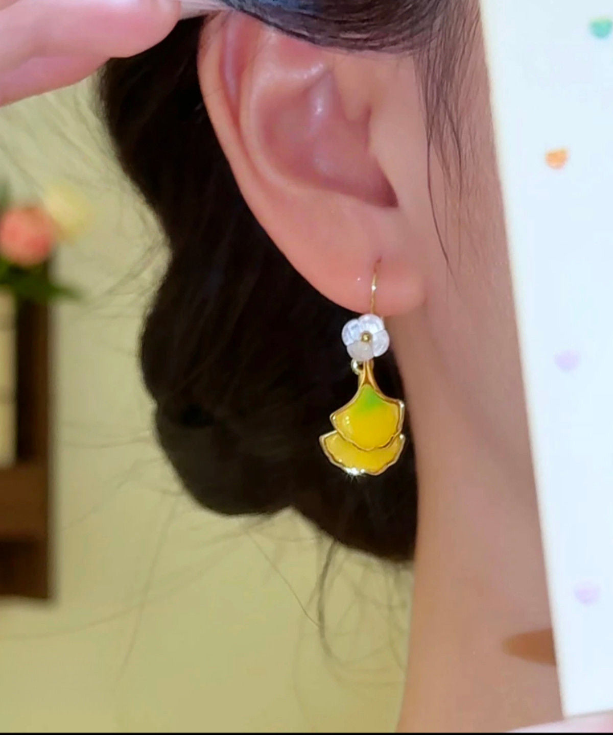 Pendientes colgantes florales con hojas de ginkgo y cobre amarillo dorado