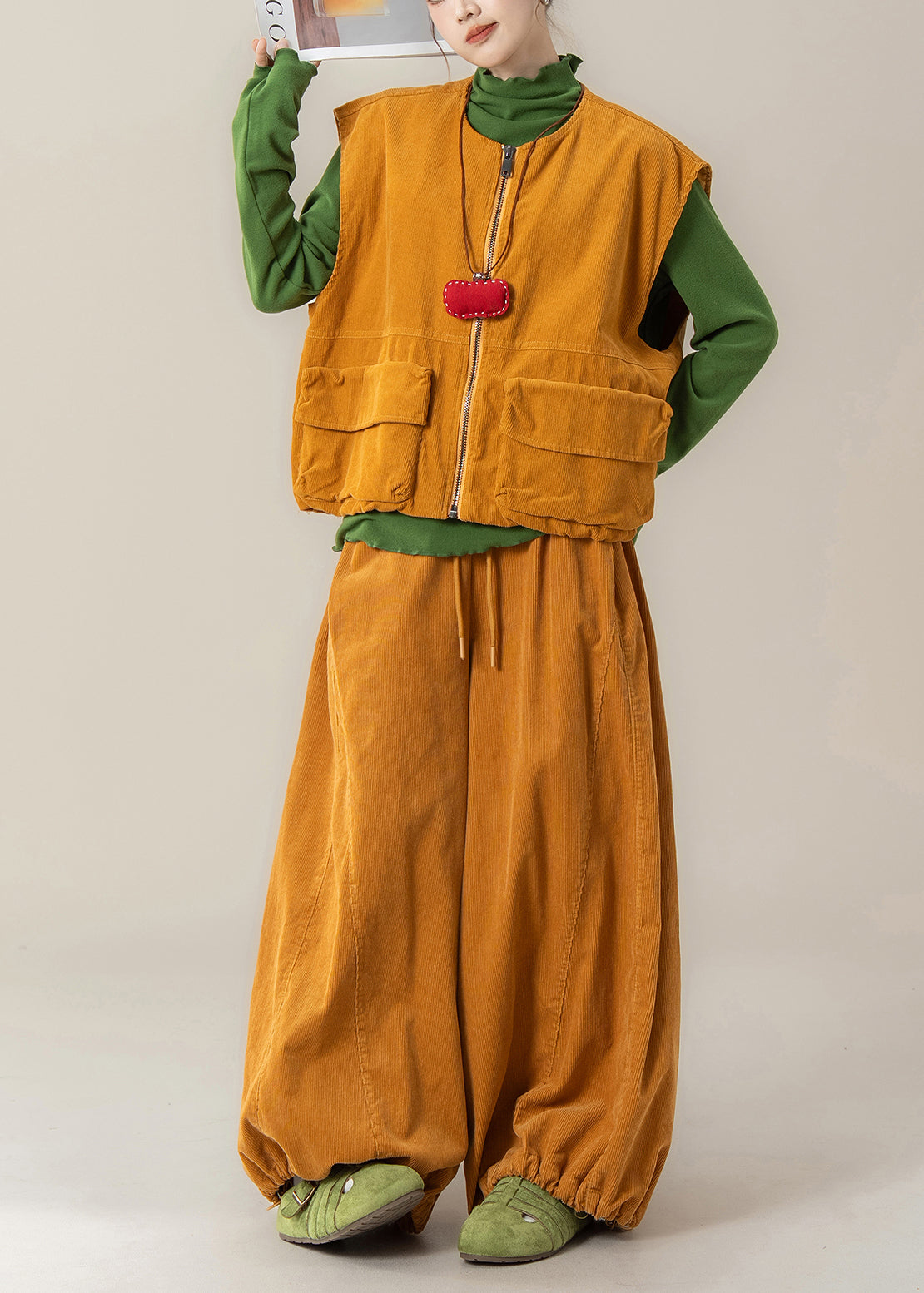 Modisches gelbes Cord-Set mit Reißverschlusstaschen für Damen, 3-teilig, Winter