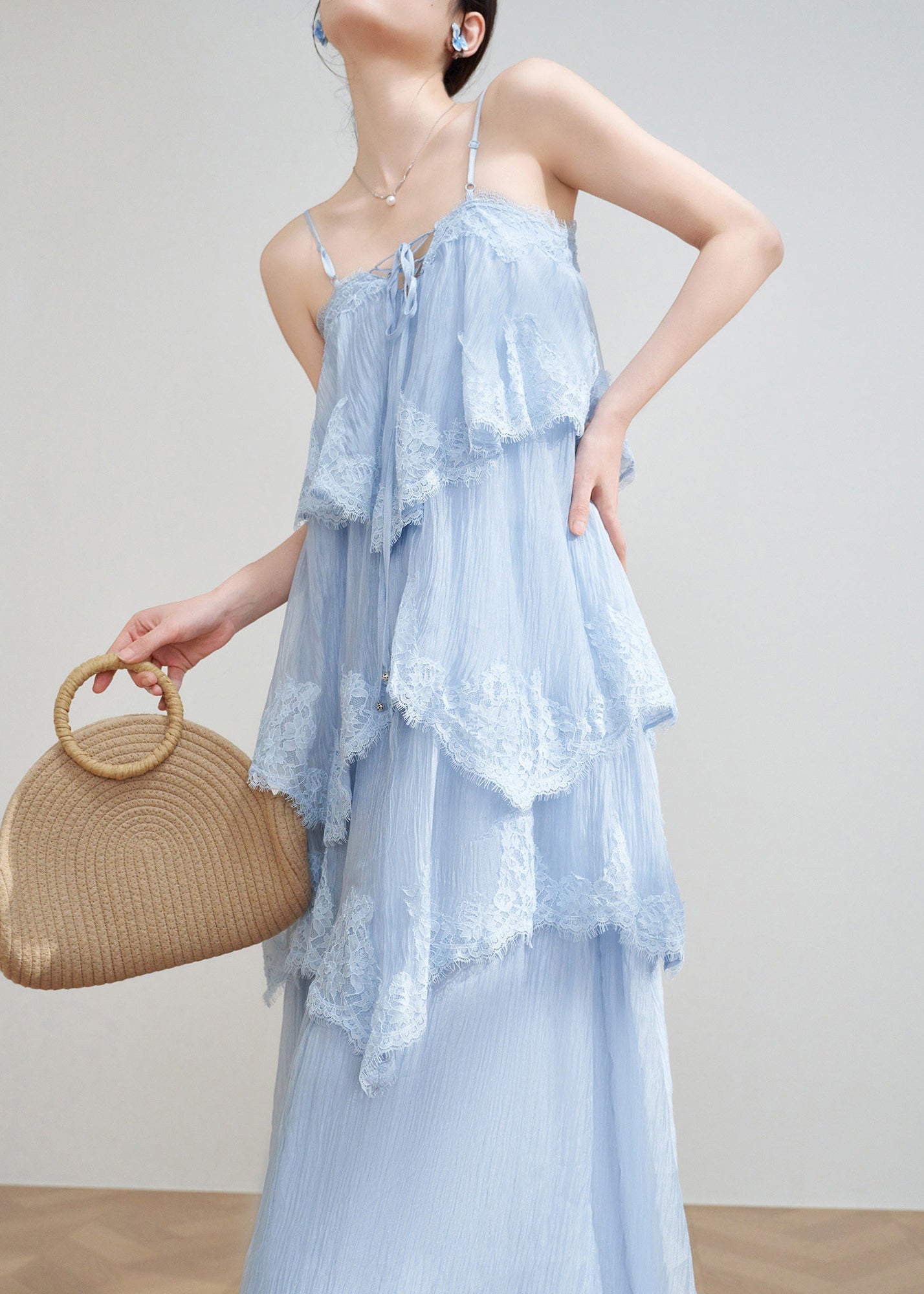 Fine Blue Lace Patchwork Maxi Spaghetti Strap Cake Dress Sleeveless