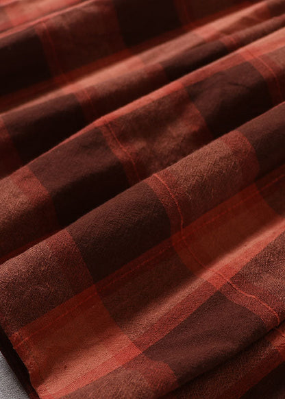 Feiner Schokoladenkarierter Faltenrock mit Taschen aus Baumwolle