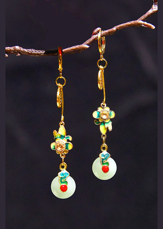 Pendientes colgantes de jade con el personaje Fu y pinturas de flores finas