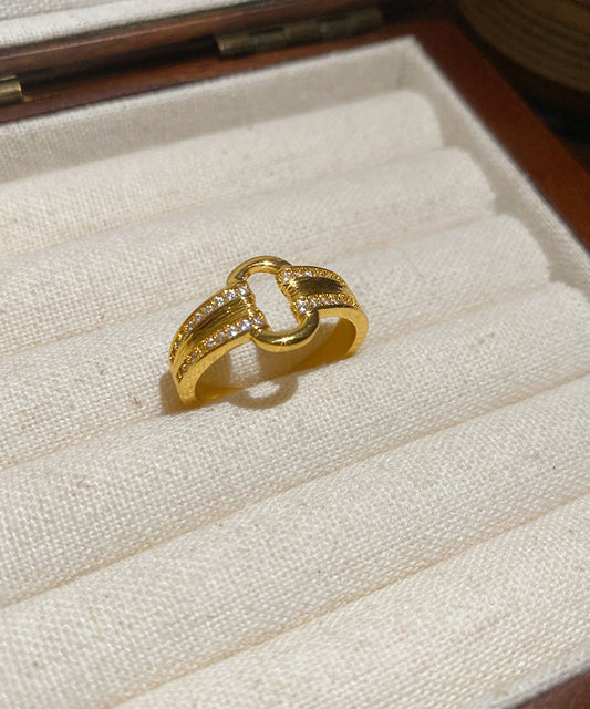 Ringe aus feiner Gold-Kupfer-Legierung mit Zirkonia