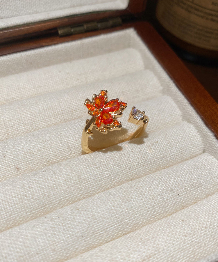 Ringe aus feiner Gold-Kupfer-Legierung mit Zirkonia