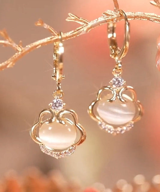 Pendientes colgantes con candado Ruyi y piedra de ojo de gato de circonita y cobre dorado fino