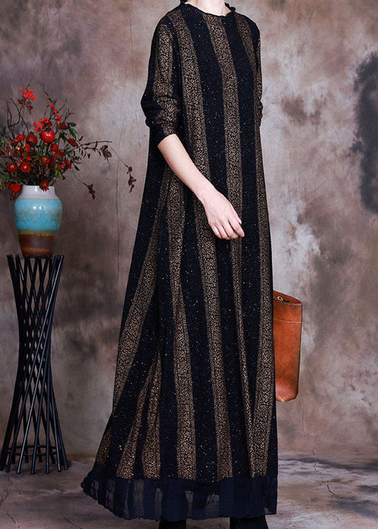 Feines Khaki Asymmetrisches Gestreiftes Kleid Frühling