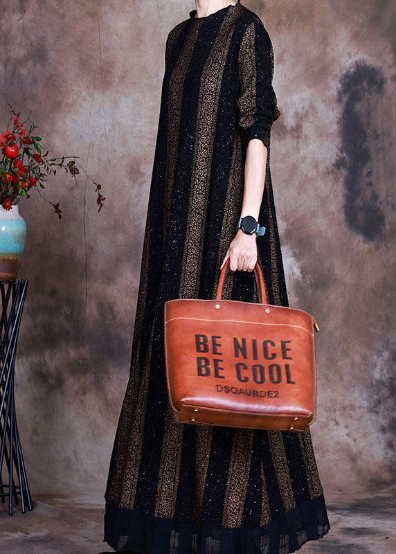 Feines Khaki Asymmetrisches Gestreiftes Kleid Frühling