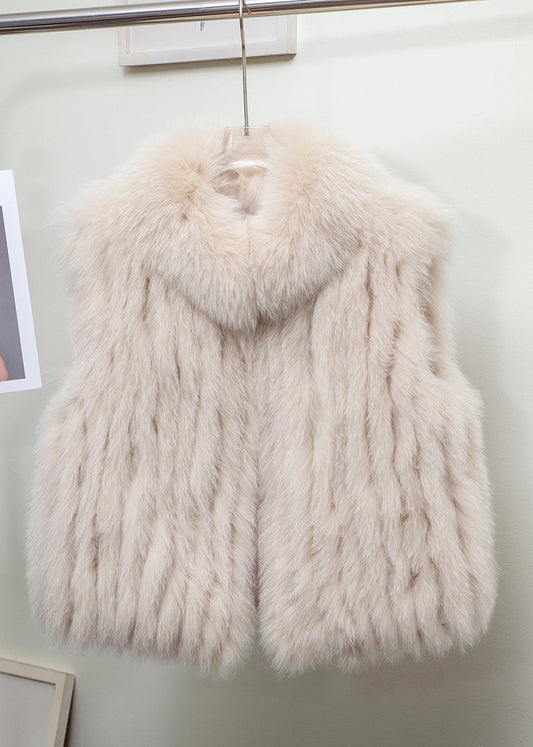 Feine hellblaue Weste mit Stehkragen aus massivem Leder und Pelz, ärmellos