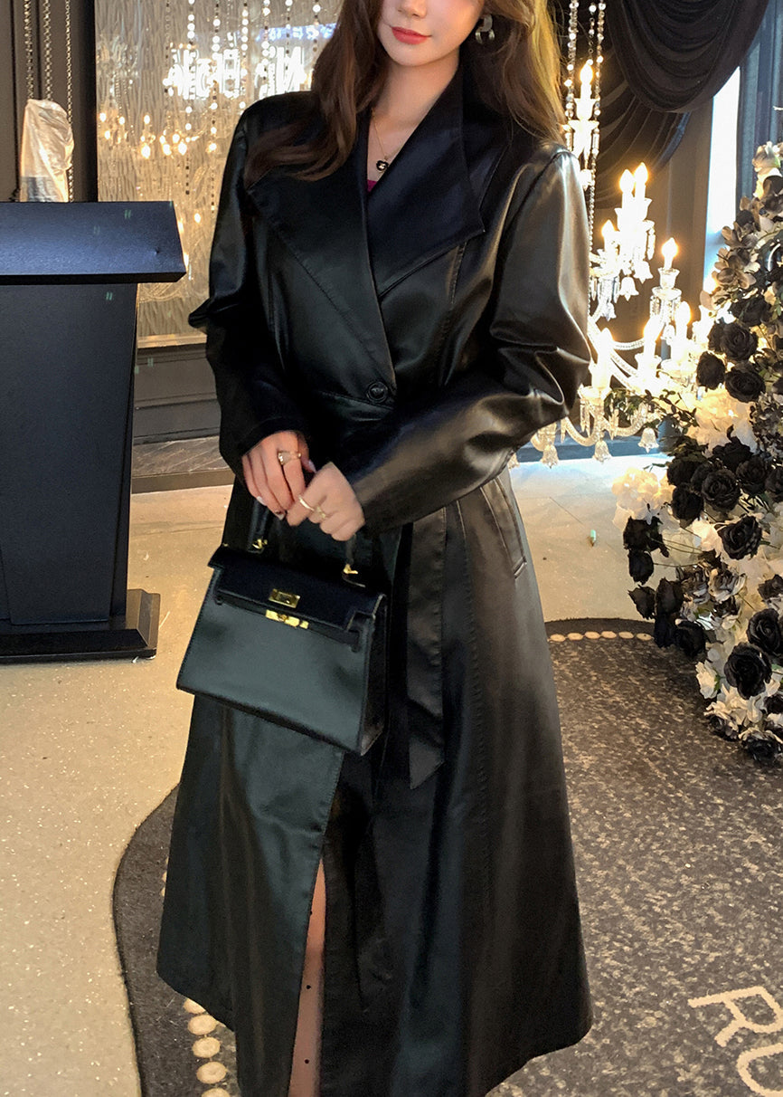 Feiner, orangefarbener, übergroßer, warmer Trenchcoat aus Fleece und Kunstleder für den Winter