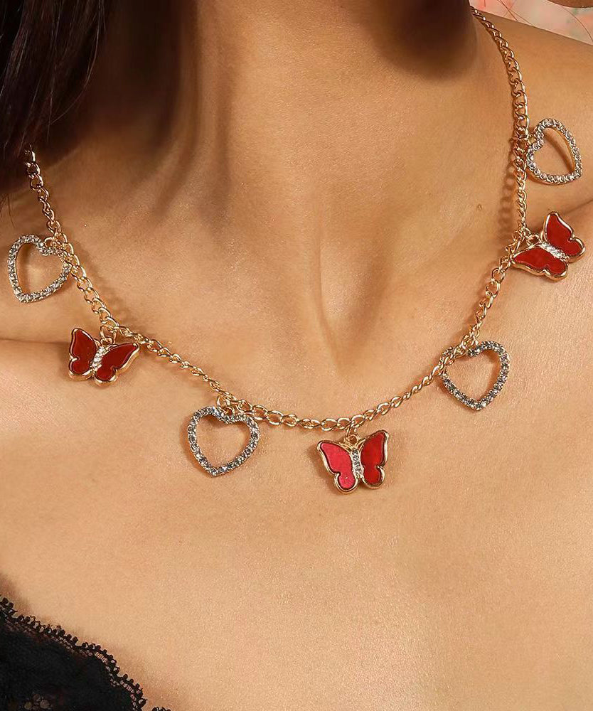 Feine Halskette mit Schmetterlingsanhänger aus Sterlingsilber mit Zirkonia-Überzug in Lila