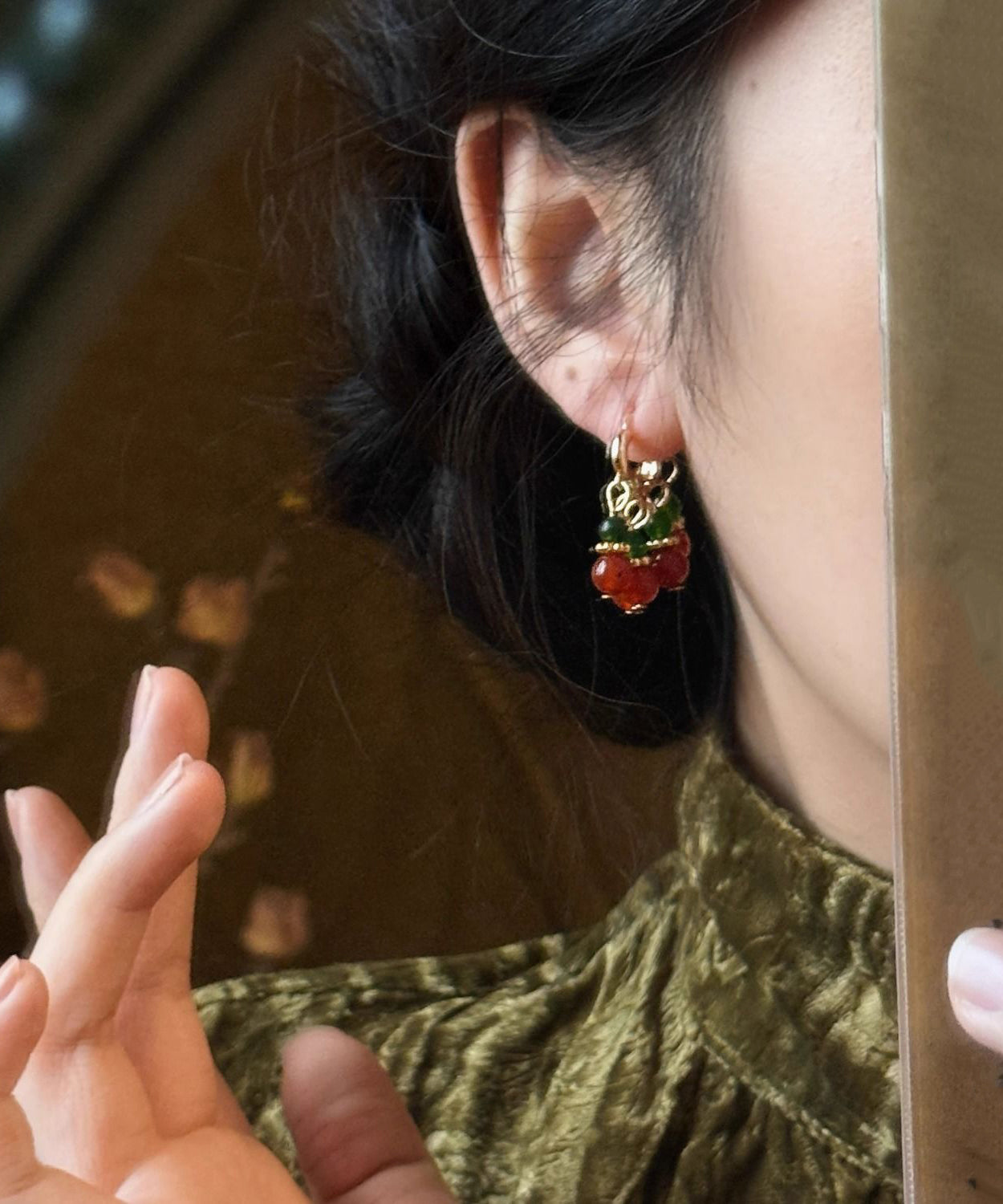 Feine Regenbogen-Ohrringe aus Sterlingsilber mit vergoldeten Perlen