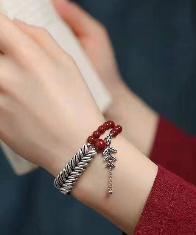 Feines rotes Sterlingsilber-Armband mit Quaste und Weizenähre