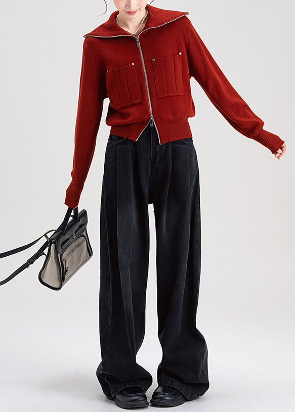 Feine rote Strickjacke mit Reißverschluss und Peter-Pan-Kragen für den Winter