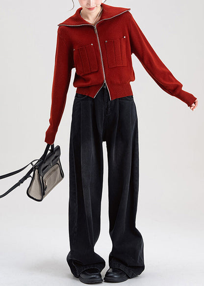 Feine rote Strickjacke mit Reißverschluss und Peter-Pan-Kragen für den Winter