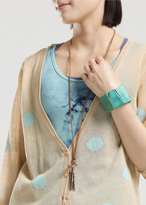 Collar con colgante de plumas de gamuza sintética de aleación de seda fina