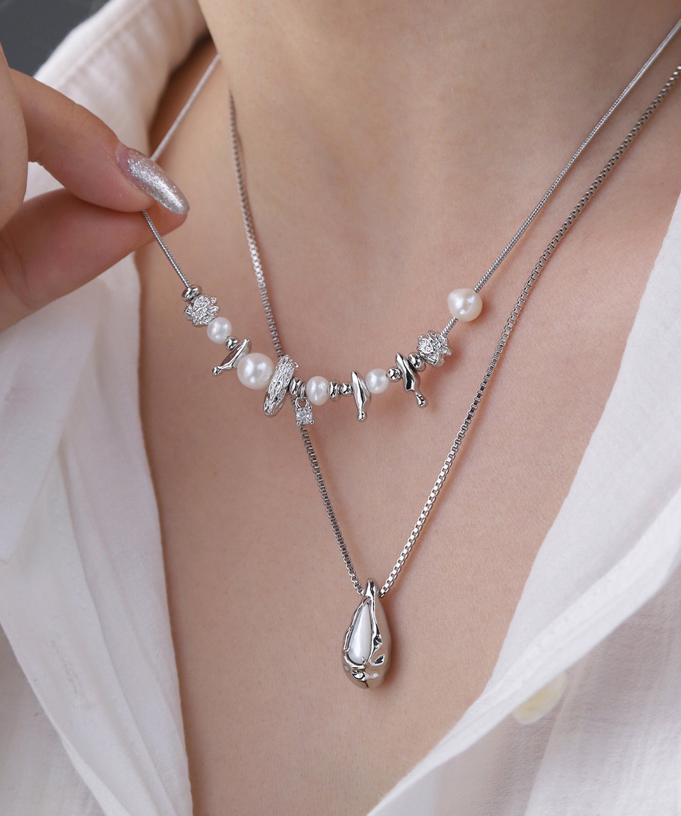 Fine Silk Copper Alloy Pearl Broken Silver Water Droplet Pendant Necklace