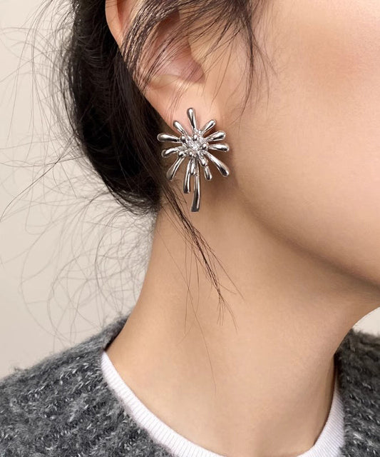 Pendientes de seda fina con diseño de fuegos artificiales y cobre dorado