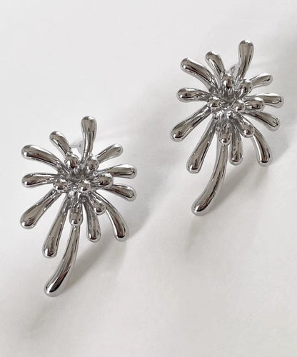 Ohrstecker mit feinem Seiden- und Kupferdekor im Feuerwerksdesign