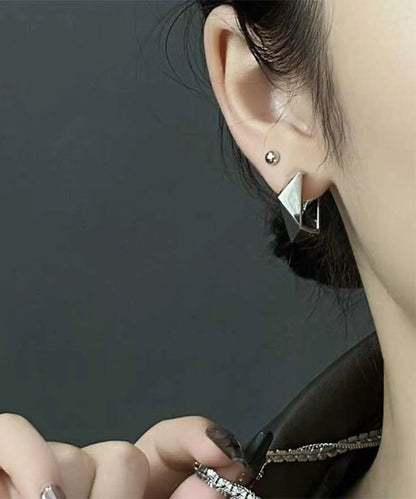 Pendientes de aro geométricos asimétricos de metal de seda fina