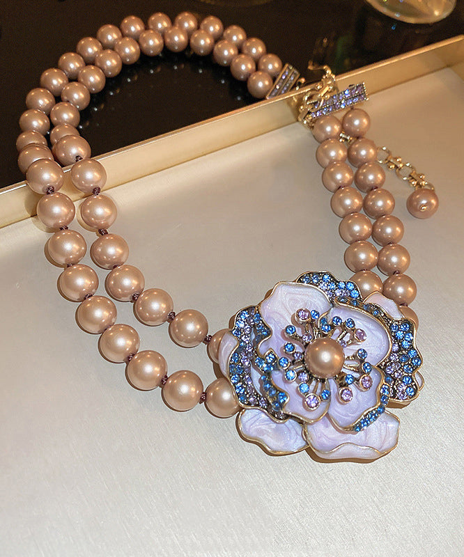 Feine Halskette mit floralem Anhänger aus Sterlingsilber mit Perlen und Zirkonia