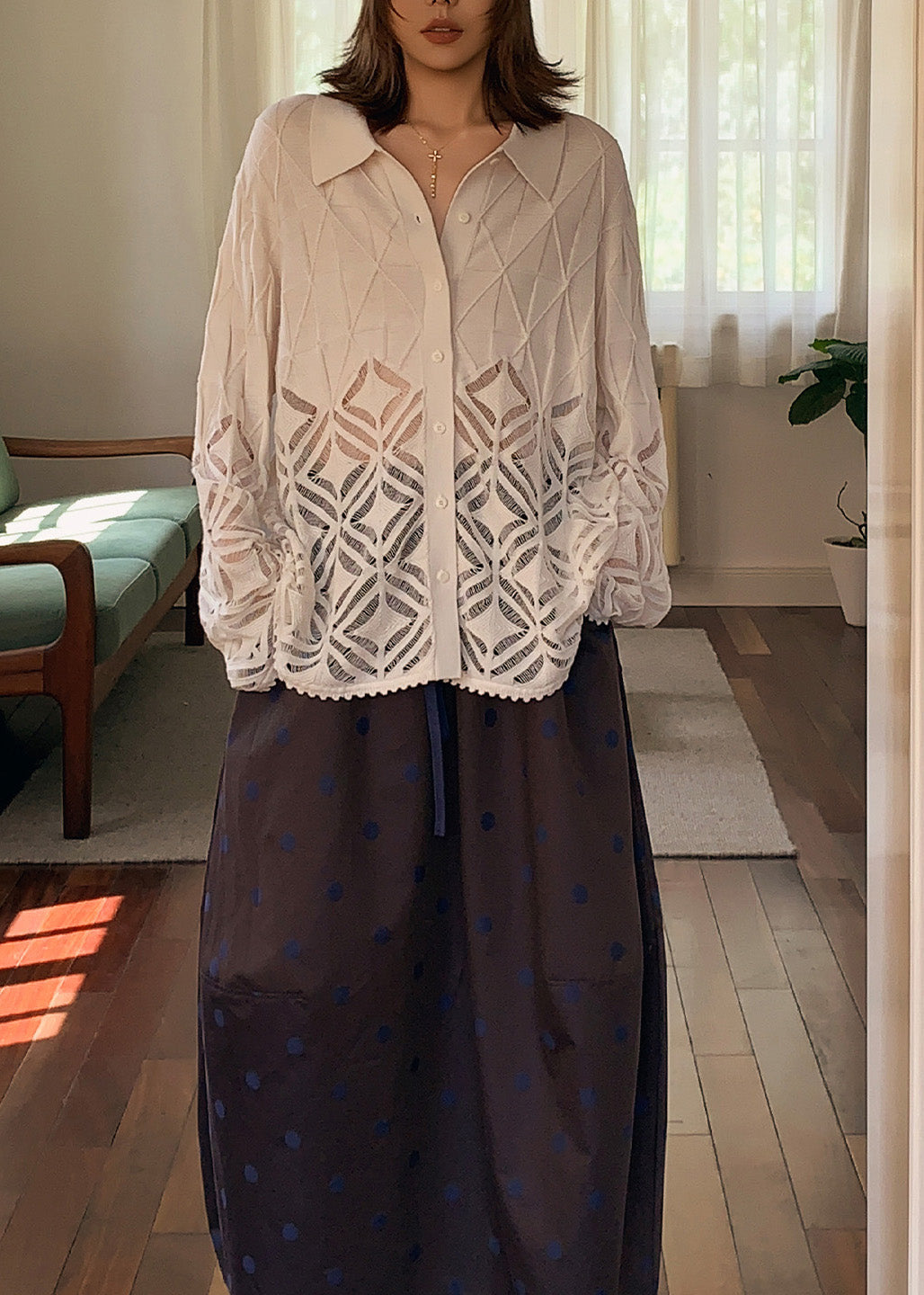 Fine White Peter Pan Collar Hollow Out Patchwork Woolen Blouse Top Spring