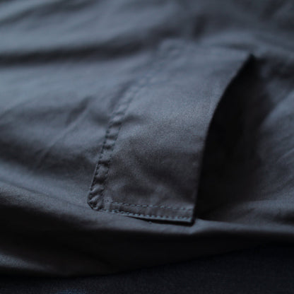 Feiner schwarzer Wintermantel Locker sitzender Kapuzenmantel Boutique große Taschen lange Jacken