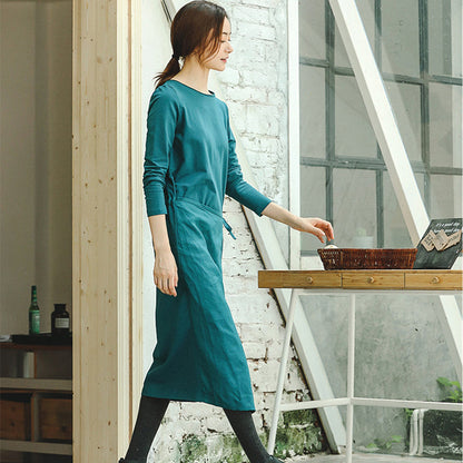 Feines blaues Kleider in Übergröße mit asymmetrischem Taillenbund und feinem O-Ausschnitt