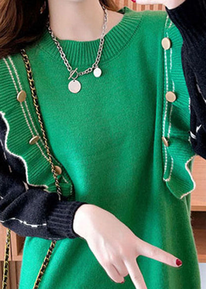 Tailliertes grünes, gerüschtes Kaschmir-Langstrickkleid für den Winter