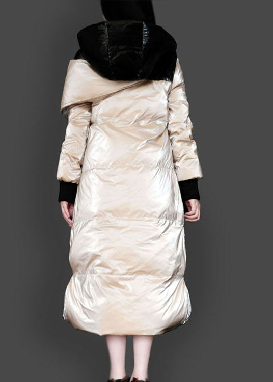 Taillierter Khaki-Wintermantel mit süßer Kapuze und asymmetrischem Design