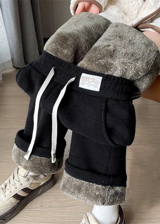 Winterliche, figurbetonte Fleecehose mit Taschen und Kordelzug