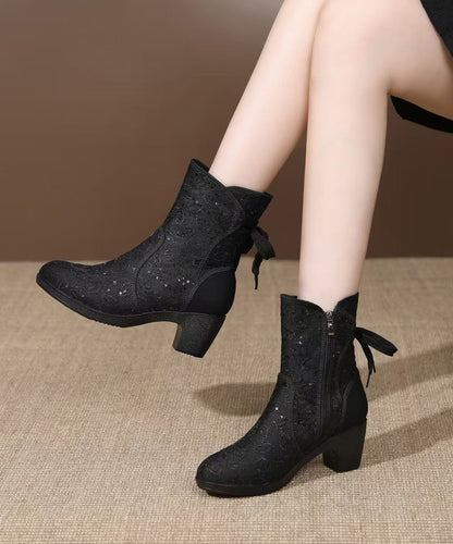 Beige, atmungsaktives Mesh-Gewebe, eng anliegende Pailletten-Stiefel mit klobigen Details