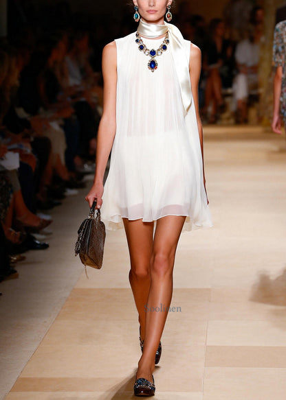 Fitted White O-Neck Draping Chiffon Vacation Dress Sleeveless