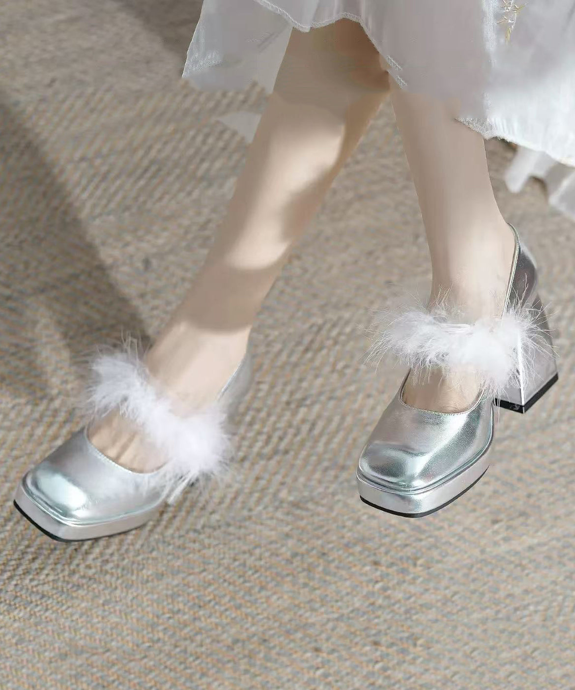 Französische Aprikose, Kunstpelz-Einsätze, klobiger Absatz, flauschiges Wollfutter