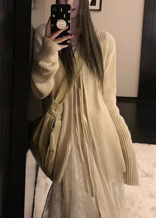 Französische Aprikosenfarbene Strickcardigans mit Schnürung und Rundhalsausschnitt für den Frühling